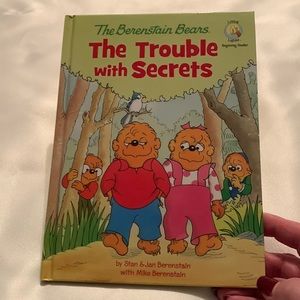 The Berenstain Bears "The Trouble with Secrets"